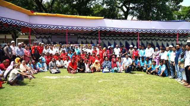 Simulation exercise brings together the community and institutions to strengthen flood resilience in Bangladesh